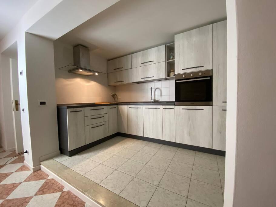 Appartamento A Rovereto Rovereto  Luaran gambar